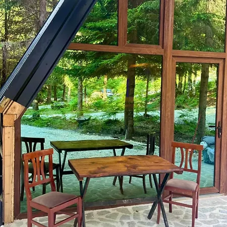 Private Flori Jaktstuga Valbona