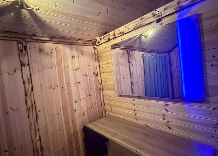 Jaktstuga Private Flori