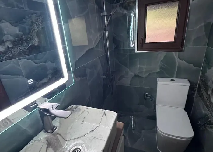 Jaktstuga Private Flori