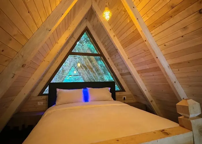 Jaktstuga Private Flori *